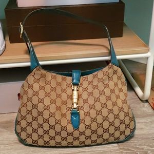 Authentic Gucci shoulder bag - GG canvas